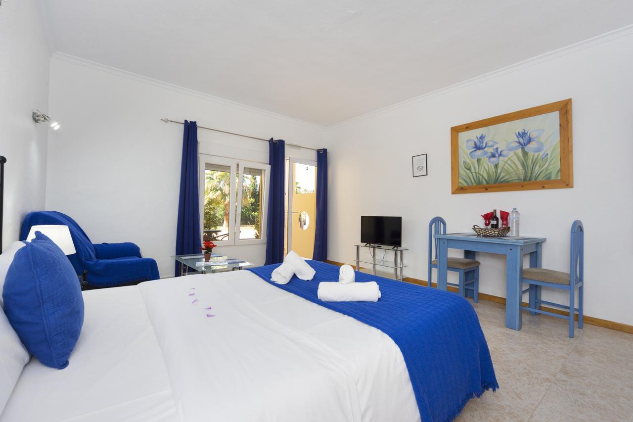Aparthotel Carrio Sol - Monty'S Calp Chambre photo